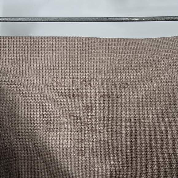 SET Active Leggings Size Medium Stardust Canoe Sand Taupe Minimalist Neutral - Picture 9 of 16